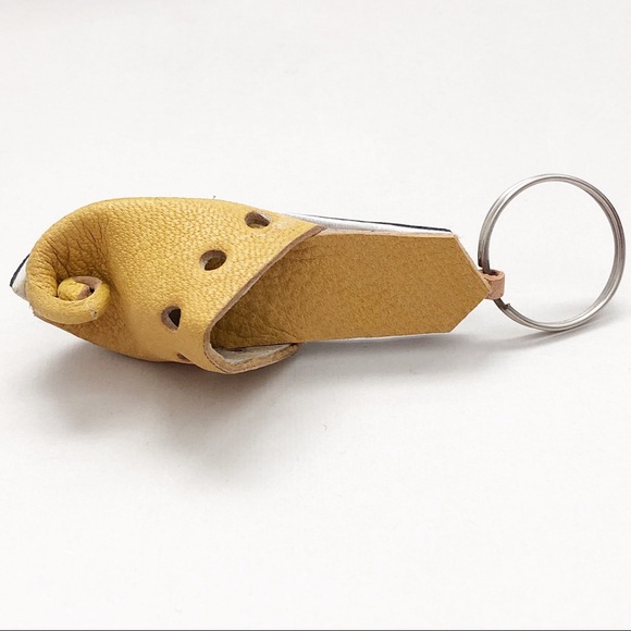 NEW Moroccan Golden Leather Babouche Slipper Key Chain - Picture 5 of 5